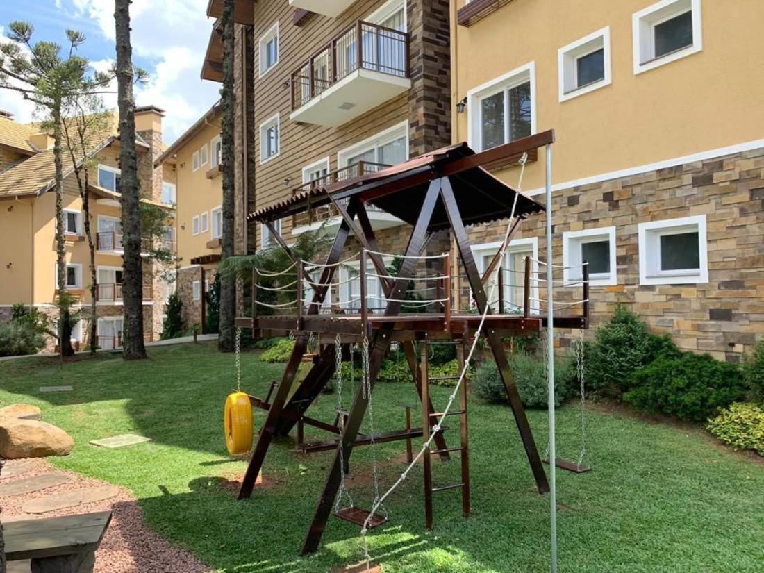 Apto 103 B,2, próximo a museus e restaurantes, condomínio com piscina aquecida. Gramado Exterior foto